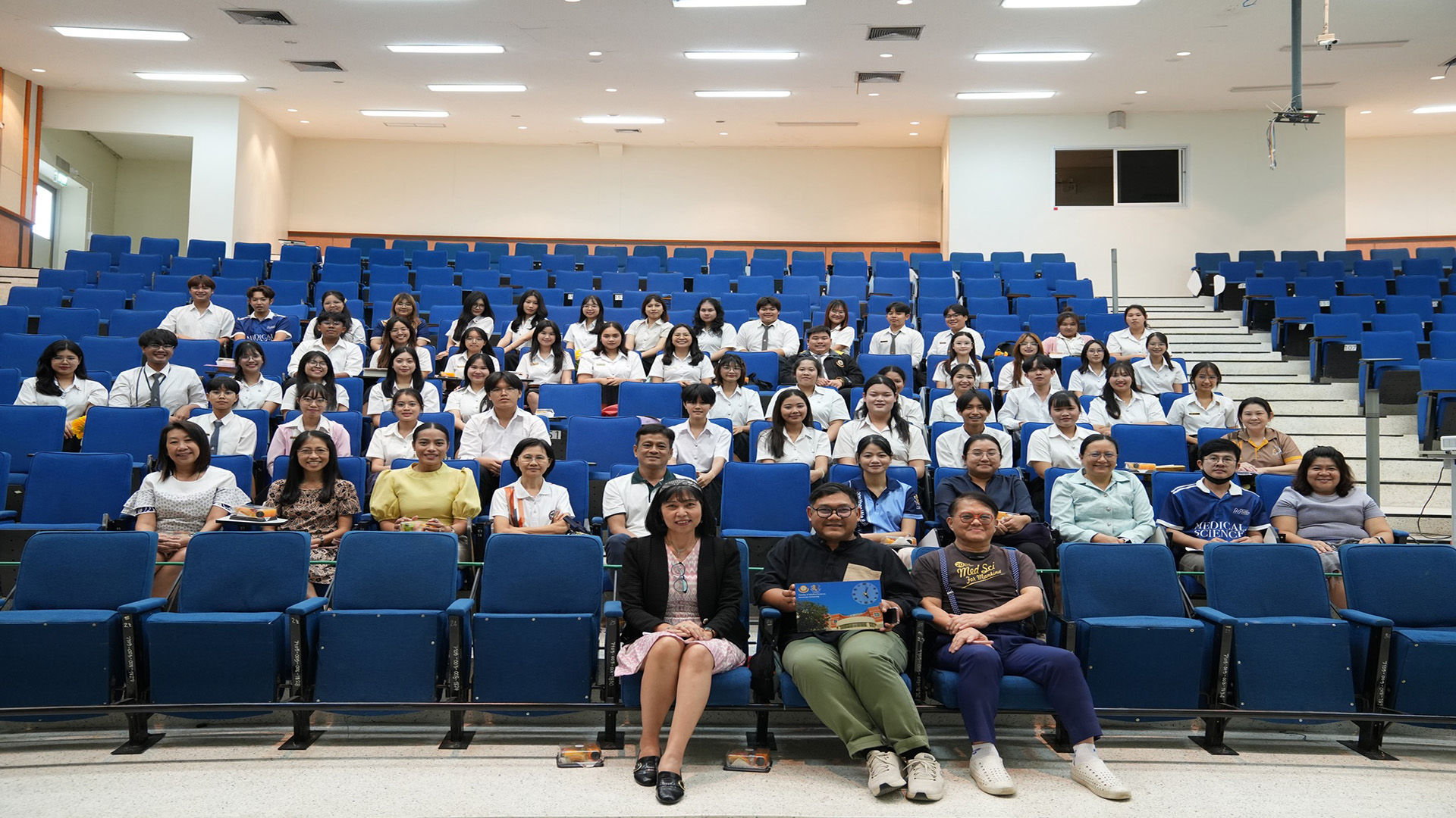 กิจกรรม “ปัจฉิมนิเทศ” นิสิตสาขาวิชาวิทยาศาสตร์การแพทย์ (ตรีต่อเนื่องโท) รหัส 65